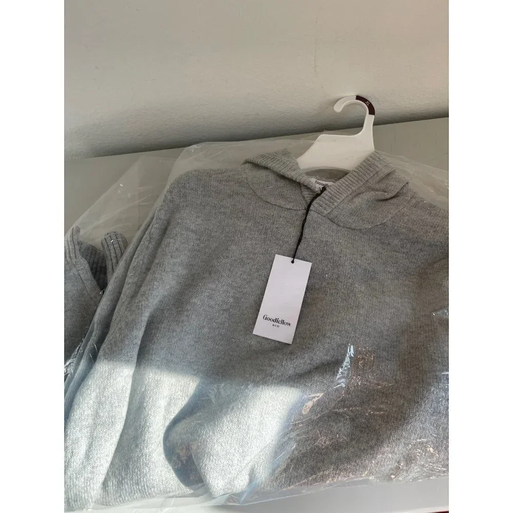 NWT Goodfellow & Co Mens Gray Hoodie Sz M